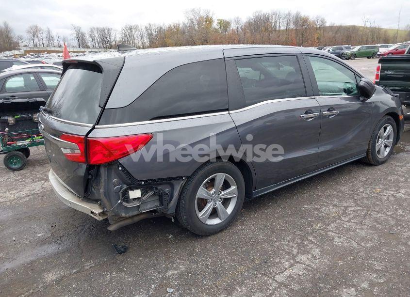 Photo 4 of 2020 Honda Odyssey EX (VIN 5FNRL6H55LB042896)