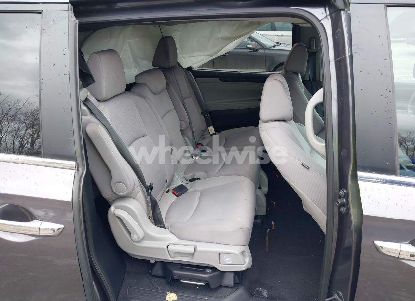 Photo 8 of 2020 Honda Odyssey EX (VIN 5FNRL6H55LB042896)