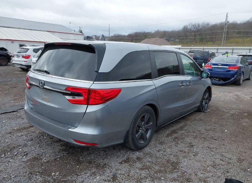 Photo 4 of 2021 Honda Odyssey EX (VIN 5FNRL6H55MB014484)