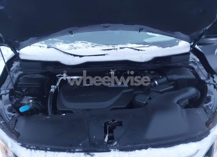 Photo 10 of 2018 Honda Odyssey EX (VIN 5FNRL6H56JB030169)