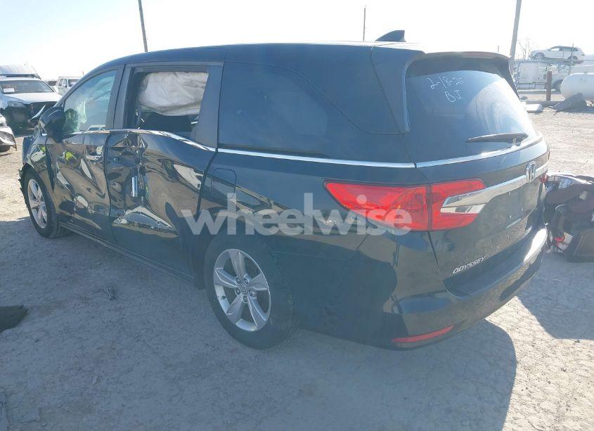 Photo 3 of 2019 Honda Odyssey EX (VIN 5FNRL6H56KB008352)