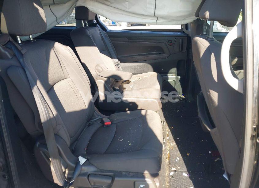 Photo 8 of 2019 Honda Odyssey EX (VIN 5FNRL6H56KB008352)