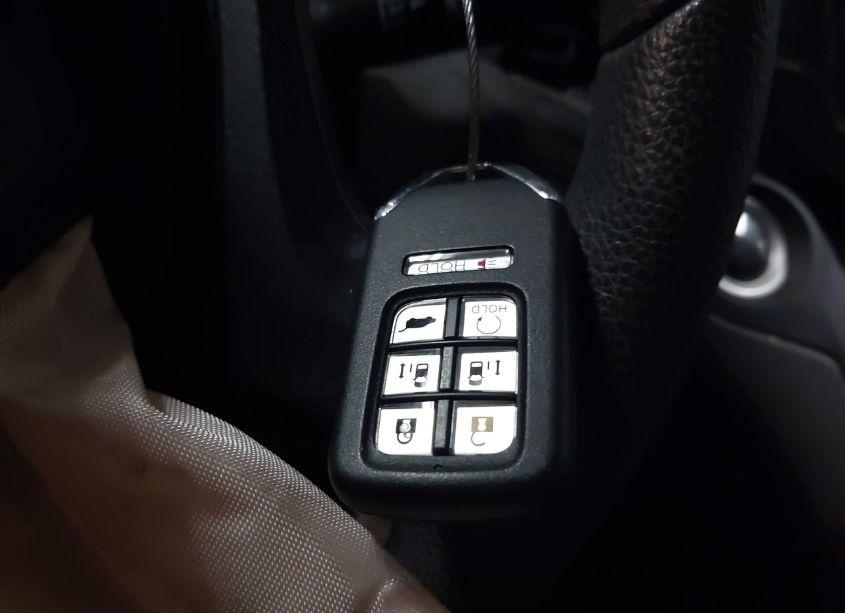 Photo 11 of 2019 Honda Odyssey EX (VIN 5FNRL6H56KB138423)