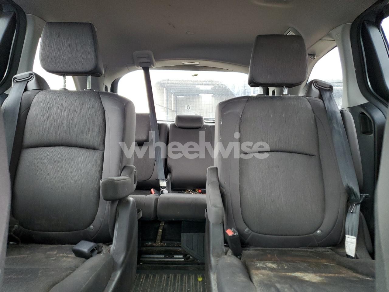 Photo 10 of 2021 HONDA ODYSSEY EX (VIN 5FNRL6H57MB024059)
