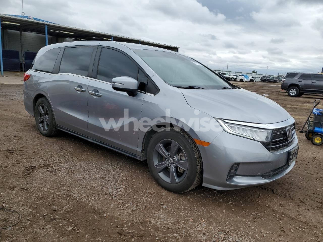 Photo 4 of 2021 HONDA ODYSSEY EX (VIN 5FNRL6H57MB024059)