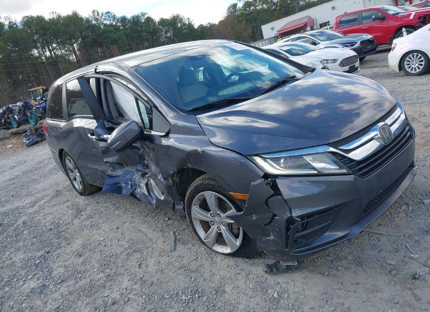 2018 Honda Odyssey EX (VIN 5FNRL6H58JB007640) main photo