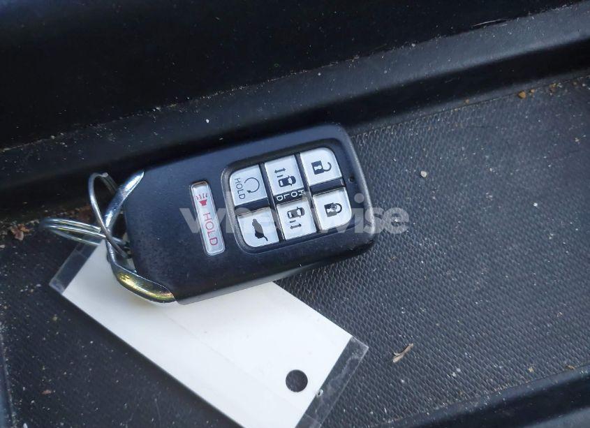 Photo 11 of 2018 Honda Odyssey EX (VIN 5FNRL6H58JB098439)