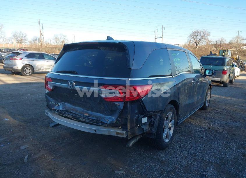 Photo 18 of 2018 Honda Odyssey EX (VIN 5FNRL6H58JB098439)