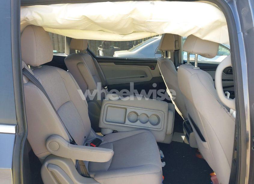 Photo 8 of 2019 Honda Odyssey EX (VIN 5FNRL6H58KB058590)