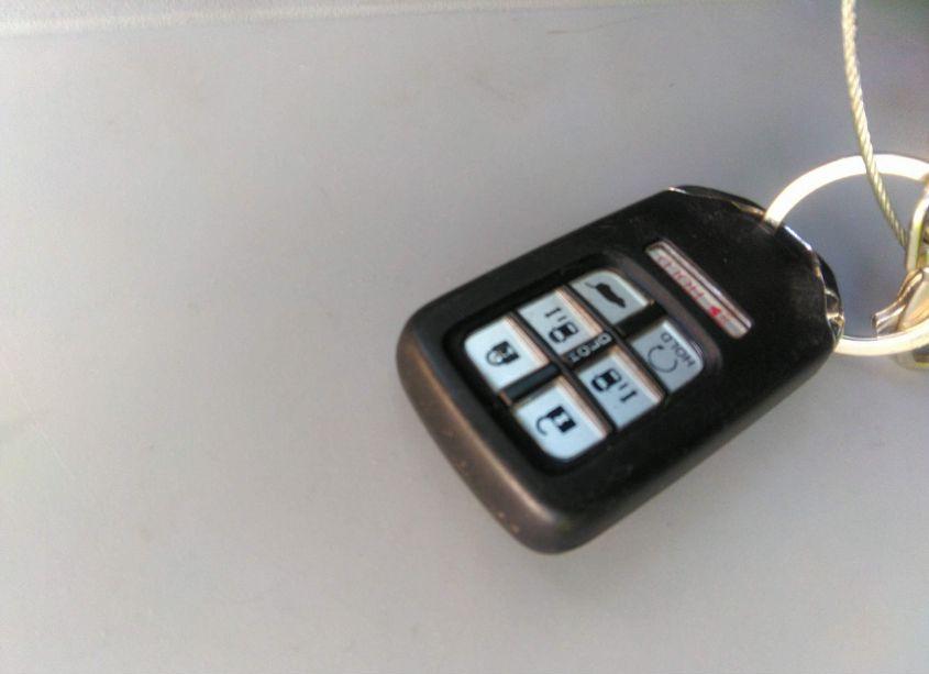 Photo 11 of 2019 Honda Odyssey EX (VIN 5FNRL6H58KB065863)