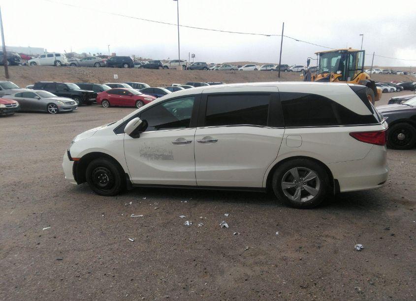 Photo 14 of 2019 Honda Odyssey EX (VIN 5FNRL6H58KB065863)
