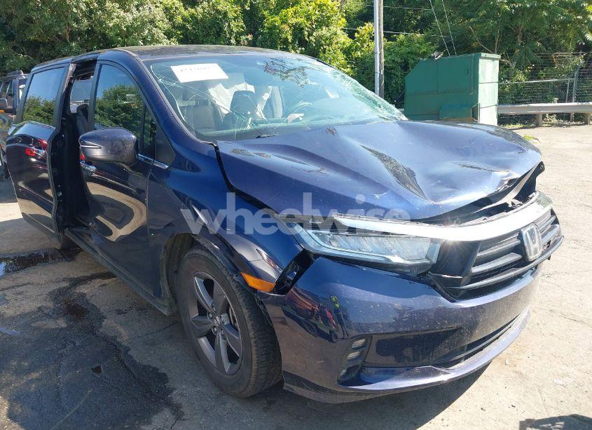 2021 Honda Odyssey EX (VIN 5FNRL6H58MB041744) main photo
