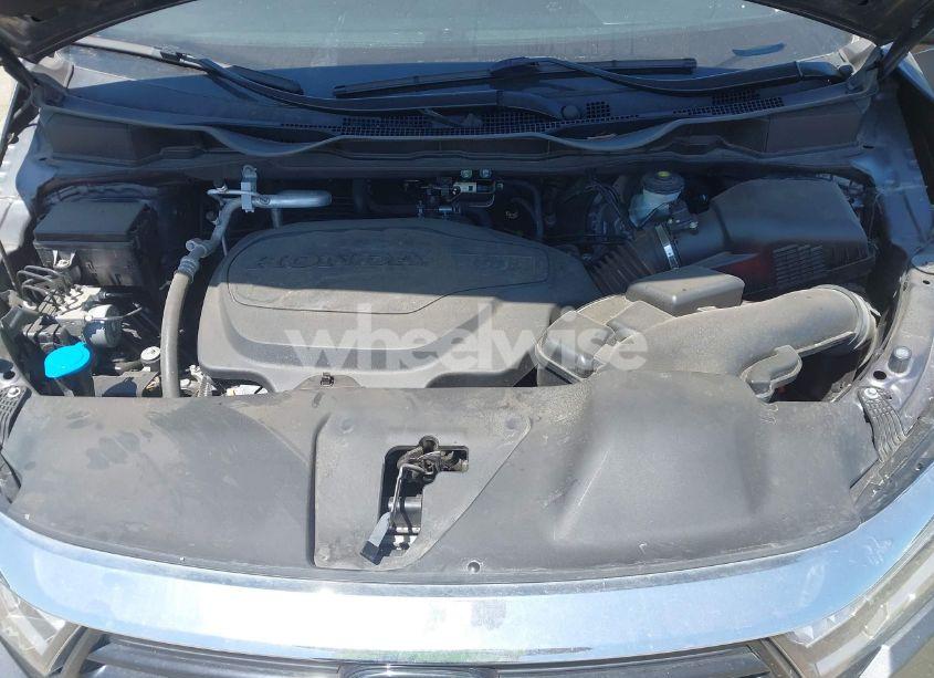 Photo 10 of 2021 Honda Odyssey EX (VIN 5FNRL6H58MB043929)