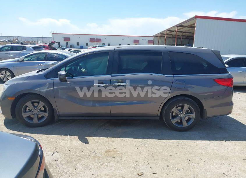 Photo 14 of 2021 Honda Odyssey EX (VIN 5FNRL6H58MB043929)