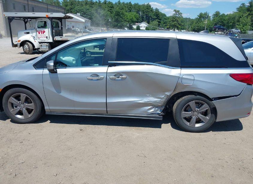 Photo 14 of 2024 Honda Odyssey EX (VIN 5FNRL6H58RB011991)