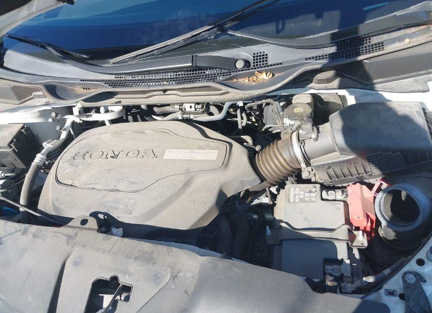 Photo 10 of 2018 Honda Odyssey EX (VIN 5FNRL6H59JB045233)