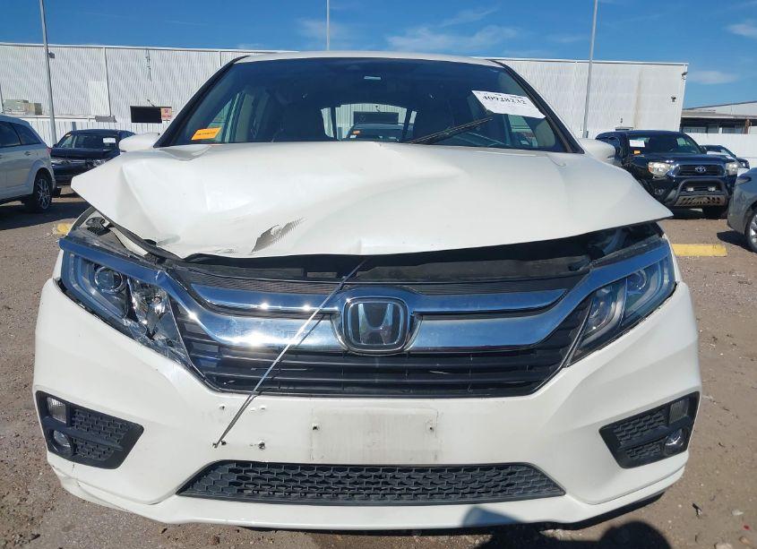 Photo 13 of 2018 Honda Odyssey EX (VIN 5FNRL6H59JB045233)