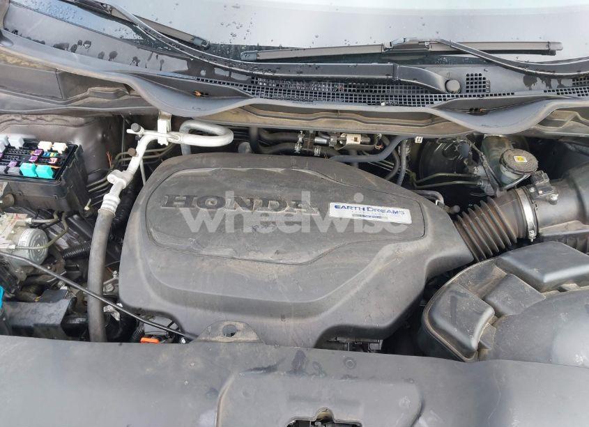 Photo 10 of 2019 Honda Odyssey EX (VIN 5FNRL6H59KB104623)