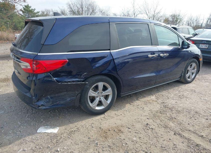 Photo 4 of 2019 Honda Odyssey EX (VIN 5FNRL6H59KB130297)