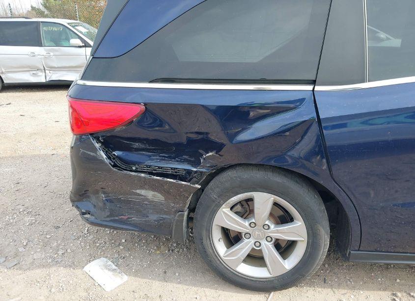 Photo 6 of 2019 Honda Odyssey EX (VIN 5FNRL6H59KB130297)