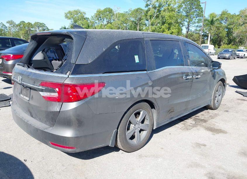 Photo 4 of 2021 Honda Odyssey EX (VIN 5FNRL6H59MB036990)