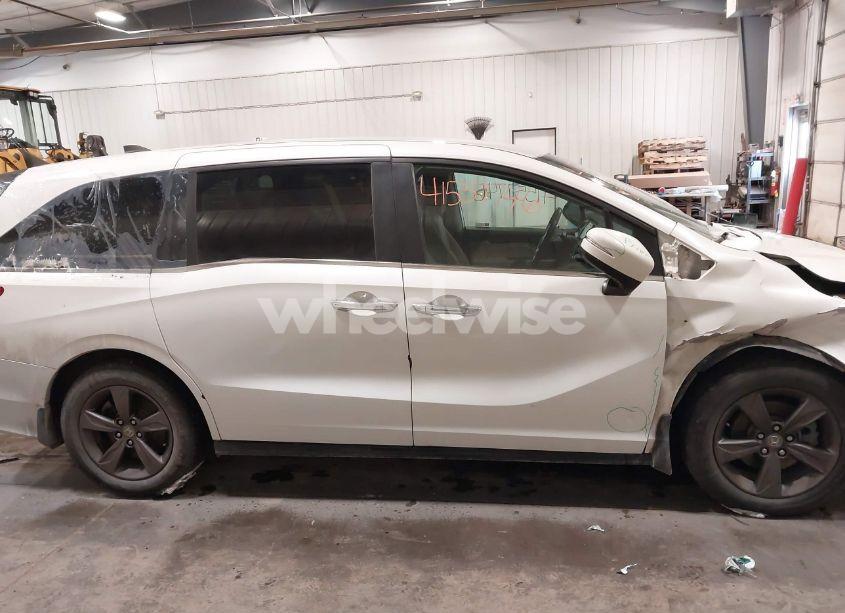 Photo 13 of 2022 Honda Odyssey EX (VIN 5FNRL6H59NB033332)