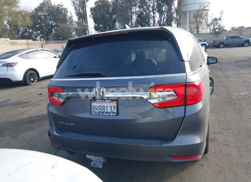 Photo 16 of 2019 Honda Odyssey EX (VIN 5FNRL6H5XKB032346)