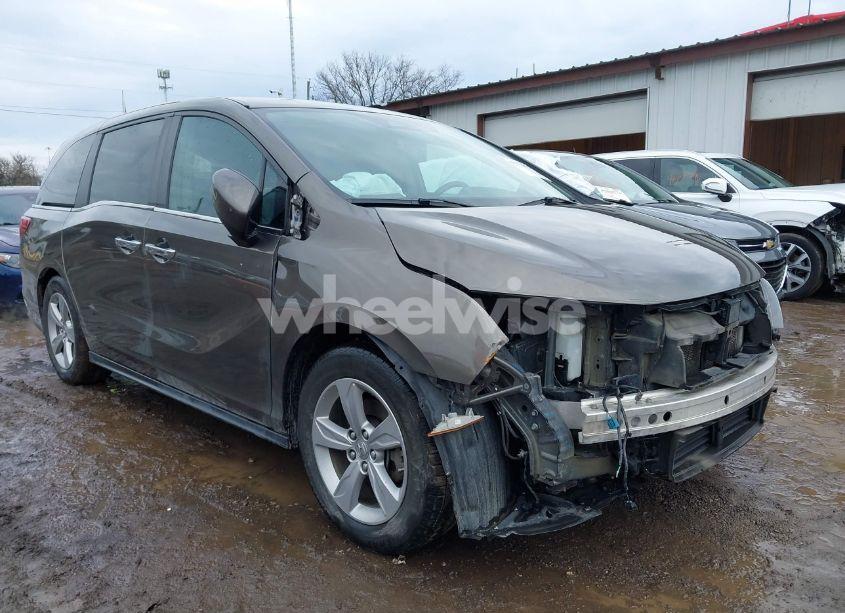 2019 Honda Odyssey EX (VIN 5FNRL6H5XKB117347) main photo