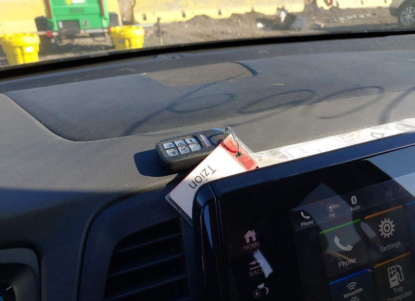 Photo 11 of 2024 Honda Odyssey EX-L (VIN 5FNRL6H60RB062832)