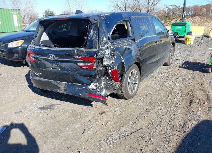 Photo 4 of 2024 Honda Odyssey EX-L (VIN 5FNRL6H60RB062832)