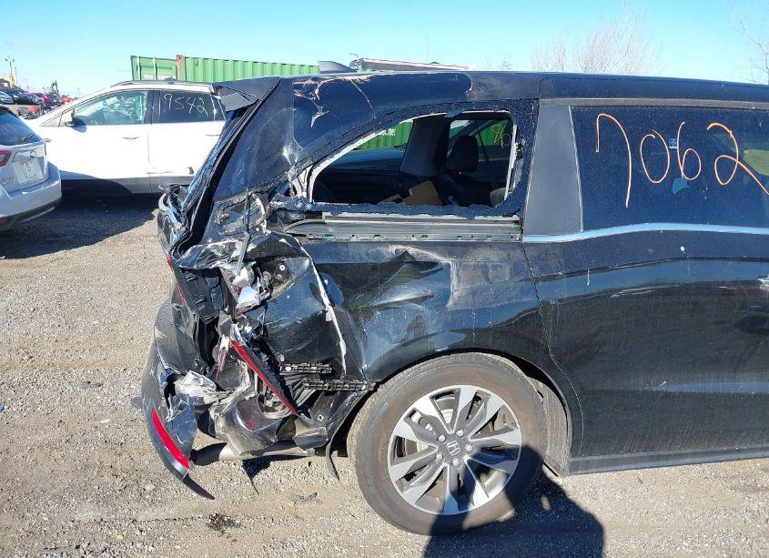 Photo 6 of 2024 Honda Odyssey EX-L (VIN 5FNRL6H60RB062832)