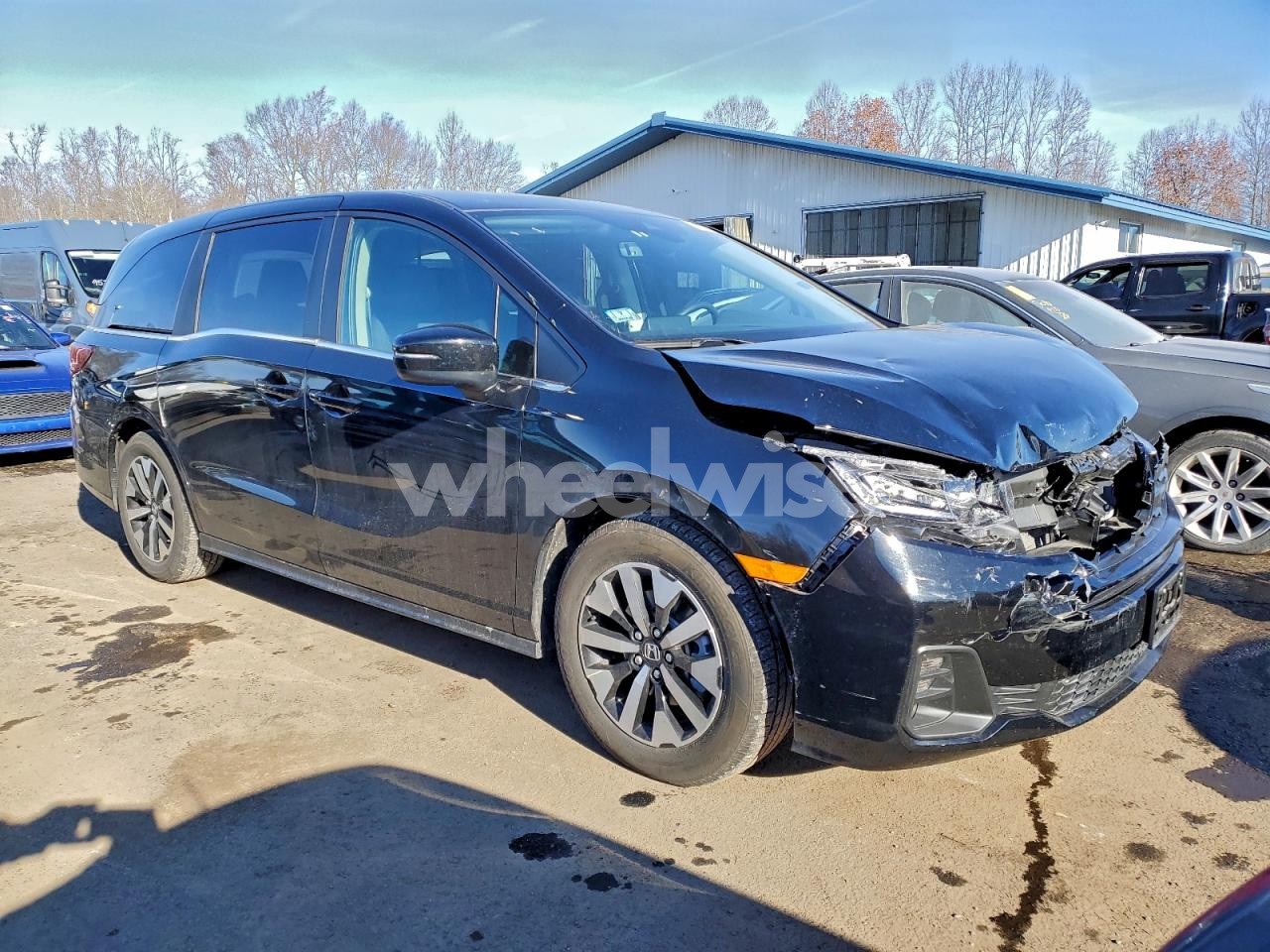 Photo 4 of 2025 HONDA ODYSSEY EXL (VIN 5FNRL6H60SB084304)