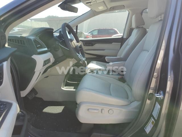 Photo 9 of 2025 HONDA ODYSSEY EXL (VIN 5FNRL6H61SB070492)