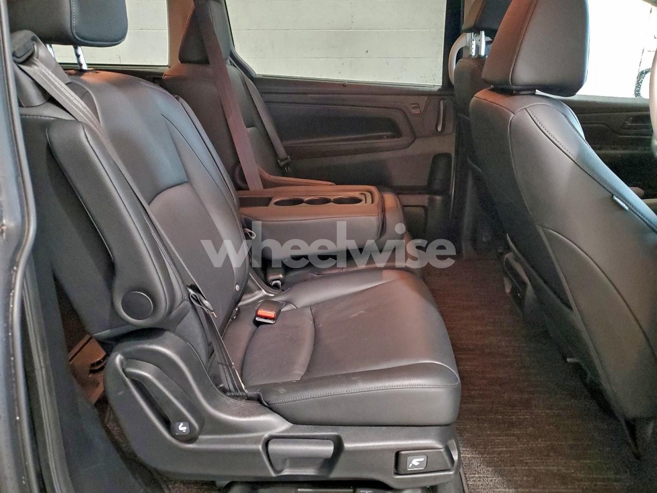 Photo 11 of 2025 HONDA ODYSSEY EXL (VIN 5FNRL6H63SB081591)