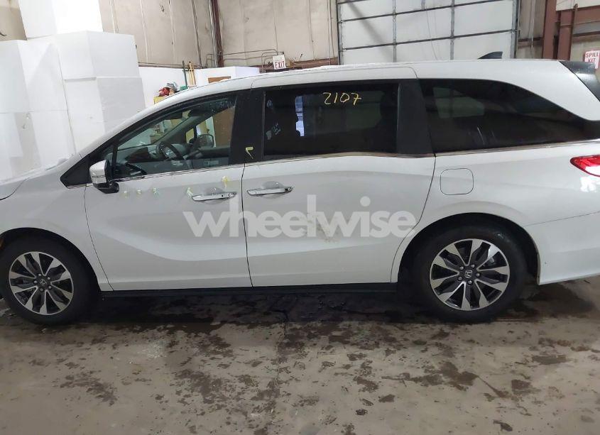 Photo 15 of 2023 Honda Odyssey EX-L (VIN 5FNRL6H64PB074785)