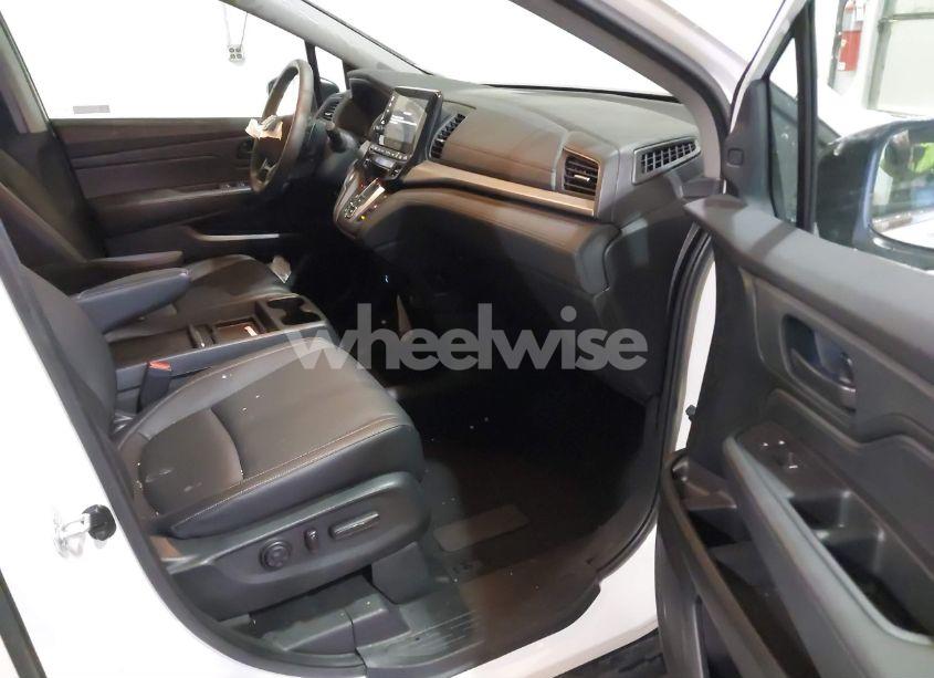 Photo 5 of 2023 Honda Odyssey EX-L (VIN 5FNRL6H64PB074785)