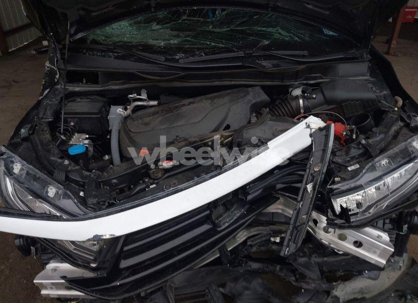 Photo 10 of 2024 Honda Odyssey EX-L (VIN 5FNRL6H65RB018602)