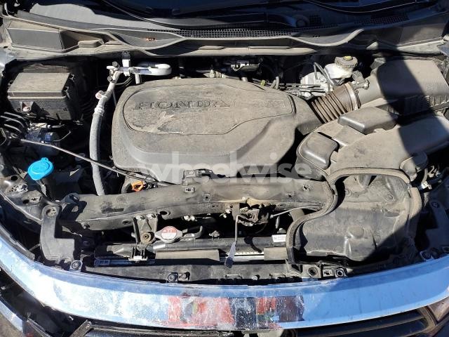 Photo 6 of 2024 HONDA ODYSSEY EXL (VIN 5FNRL6H65RB050272)