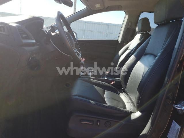 Photo 9 of 2024 HONDA ODYSSEY EXL (VIN 5FNRL6H65RB050272)