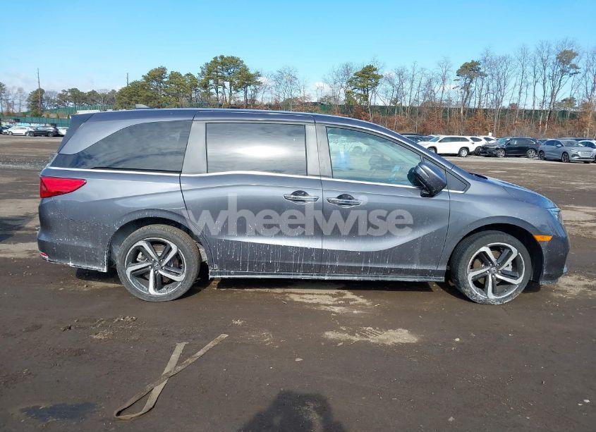 Photo 12 of 2024 Honda Odyssey EX-L (VIN 5FNRL6H65RB055097)