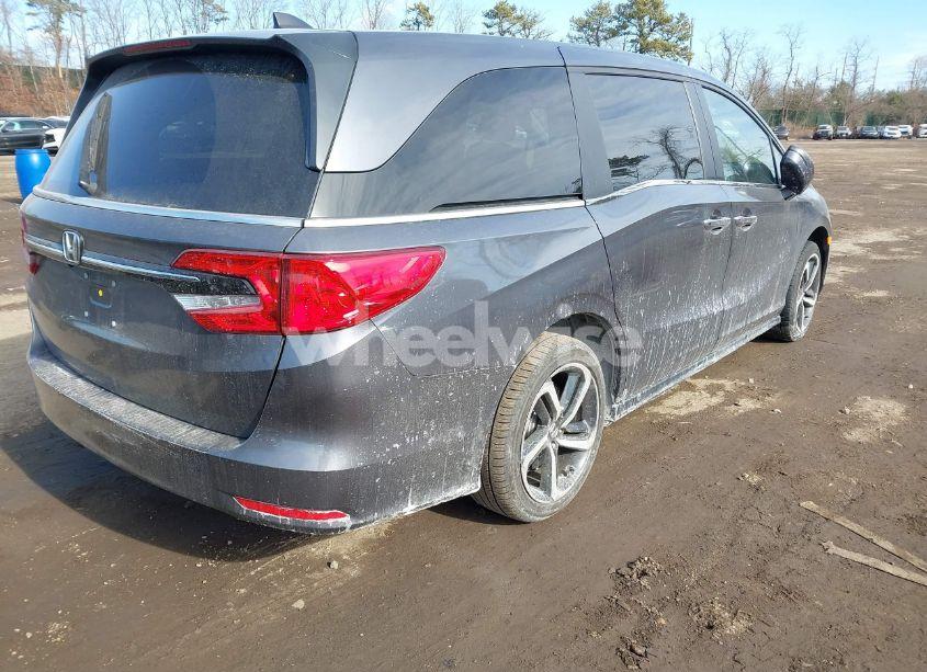 Photo 4 of 2024 Honda Odyssey EX-L (VIN 5FNRL6H65RB055097)