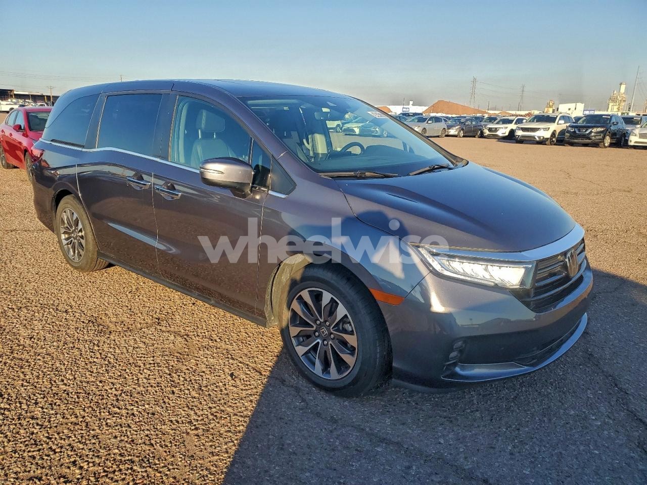 Photo 4 of 2024 HONDA ODYSSEY EXL (VIN 5FNRL6H67RB055084)