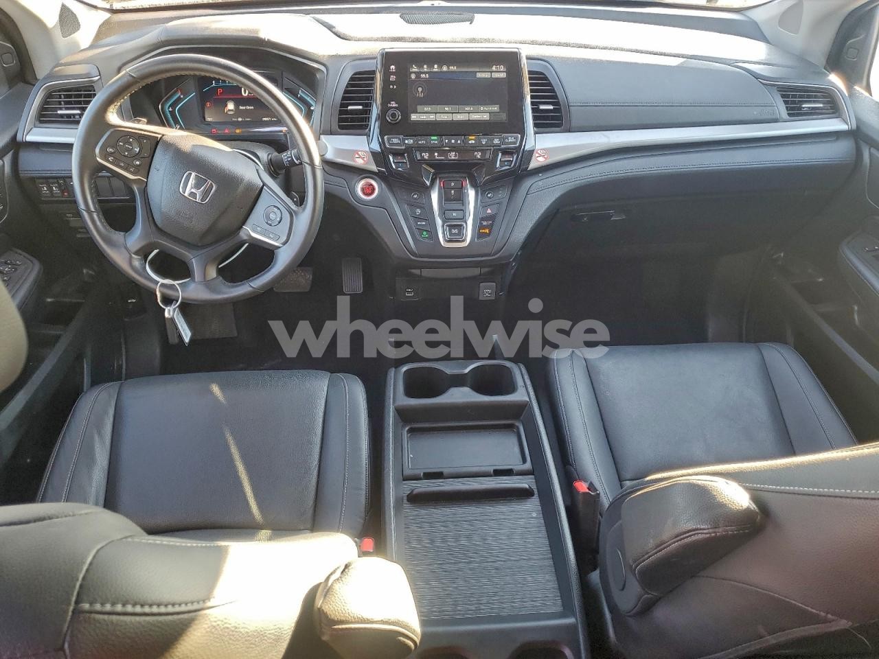 Photo 8 of 2024 HONDA ODYSSEY EXL (VIN 5FNRL6H67RB055084)