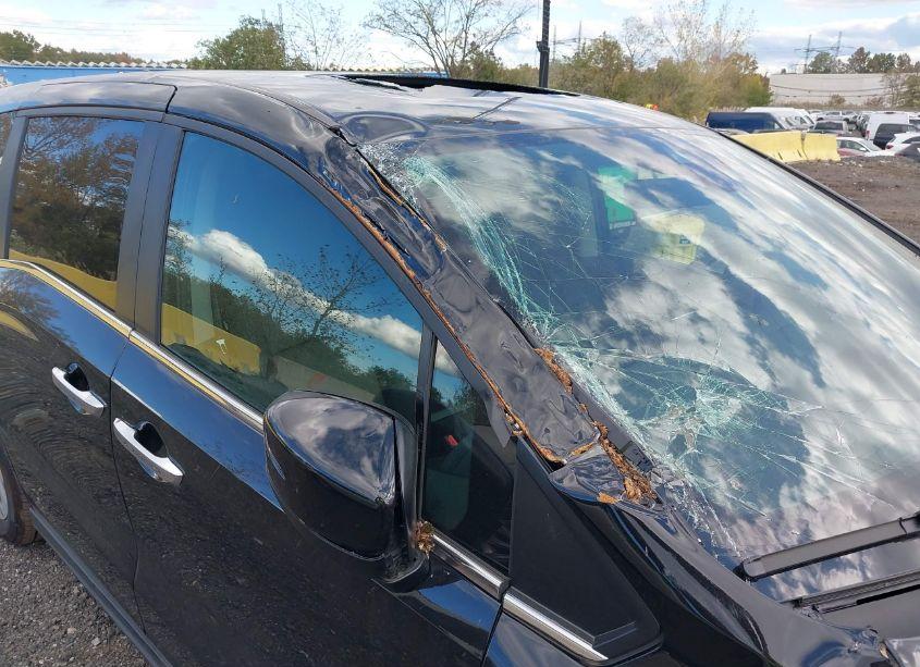 Photo 18 of 2024 Honda Odyssey EX-L (VIN 5FNRL6H67RB072192)