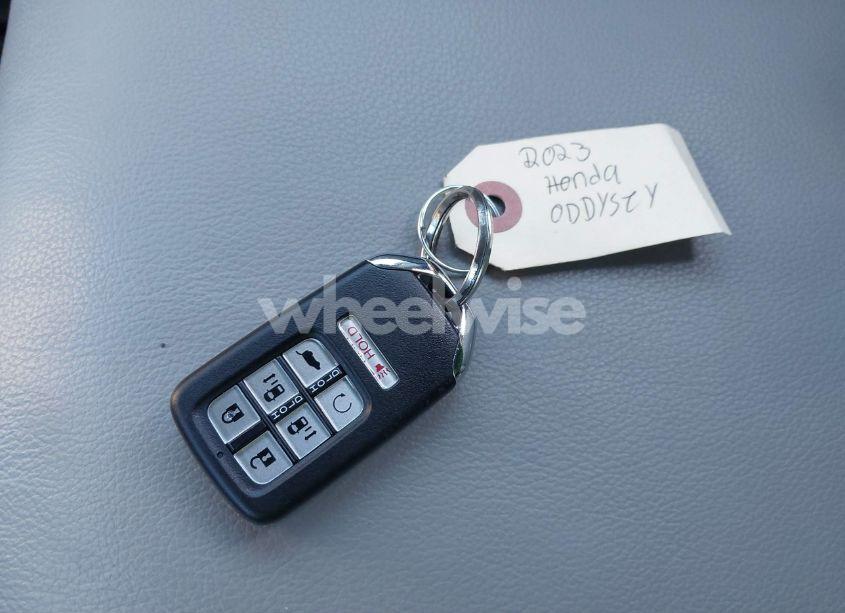 Photo 11 of 2023 Honda Odyssey EX-L (VIN 5FNRL6H68PB070545)