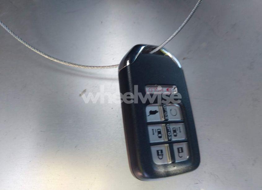 Photo 11 of 2024 Honda Odyssey EX-L (VIN 5FNRL6H68RB017184)