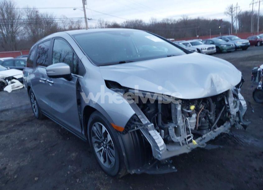 Photo 18 of 2023 Honda Odyssey EX-L (VIN 5FNRL6H69PB042947)