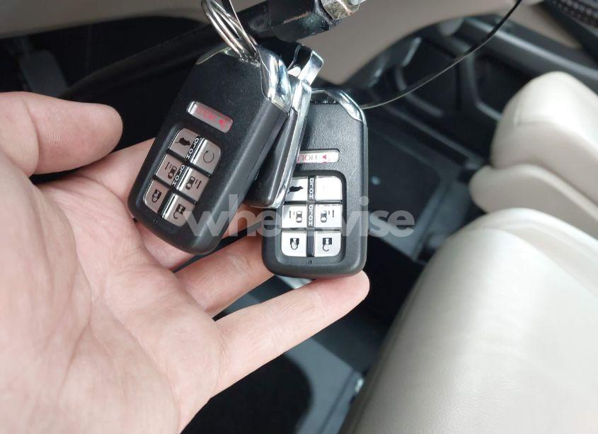 Photo 11 of 2024 Honda Odyssey EX-L (VIN 5FNRL6H69RB038299)