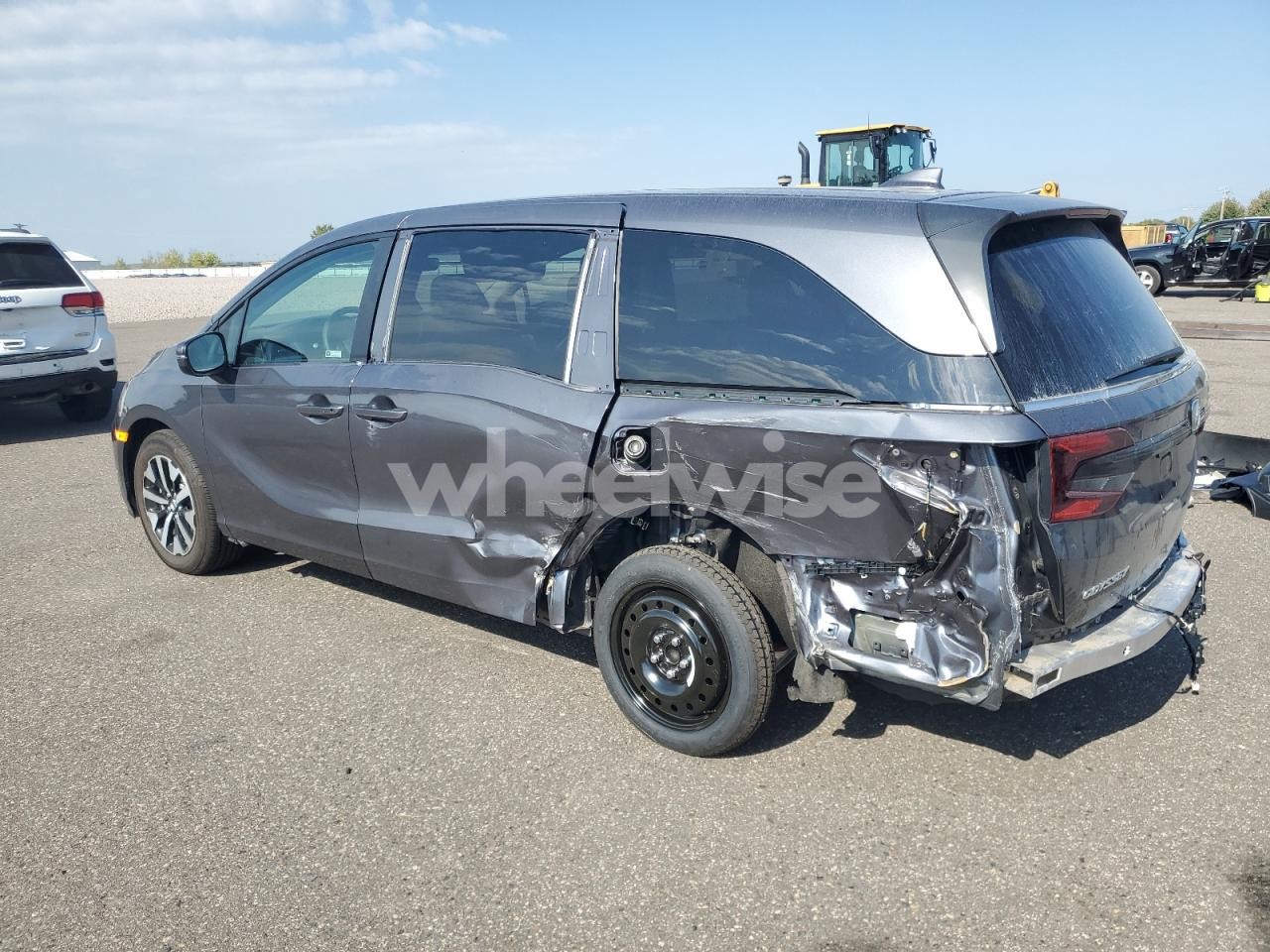 Photo 2 of 2025 HONDA ODYSSEY EXL (VIN 5FNRL6H69SB063712)