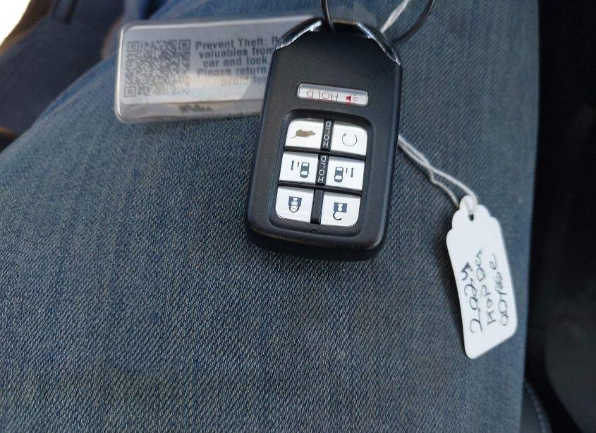 Photo 11 of 2024 Honda Odyssey EX-L (VIN 5FNRL6H6XRB050266)